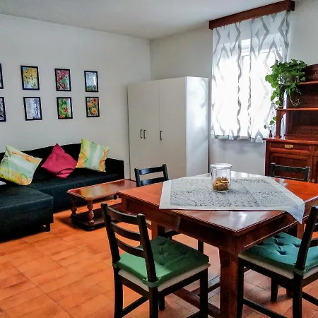 Apartment Casa Scotty 2 *